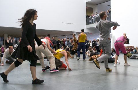MoMA Threee Collective Gestures - Levée des conflits extended - MoMA New York 2013