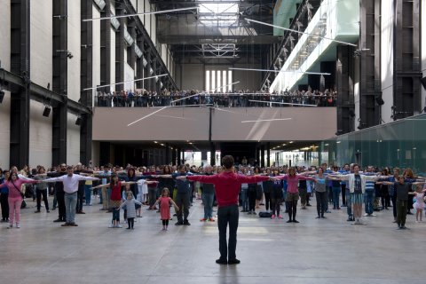 Echauffement public - If Tate Modern was Musée de la danse ? - Tate Modern, Londres 2015